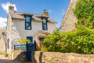 Buying a Second Home: Financing Options, Costs and Responsibilities