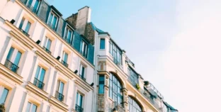 Do home buyers need local conveyancers?